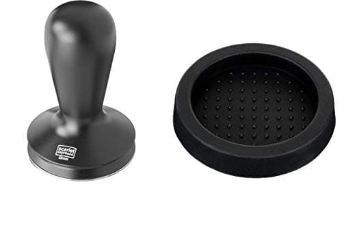 Scarlet Espresso Tamper « Nero » avec manche ergonomique pour barista (58 mm, noir)  
Scarlet Espresso Tamper « Nero » b