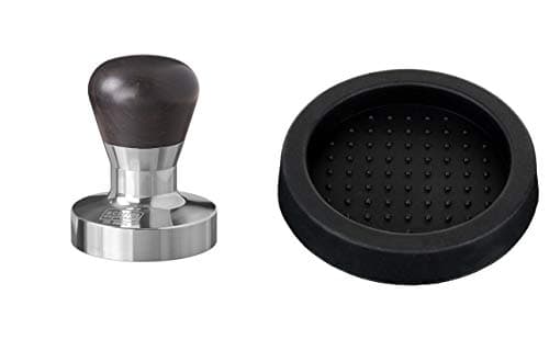 Scarlet Espresso Tamper | Ergonomique et Precision pour Barista - Manche en PVC ou Bois Précieux - Base Acier Inoxydable