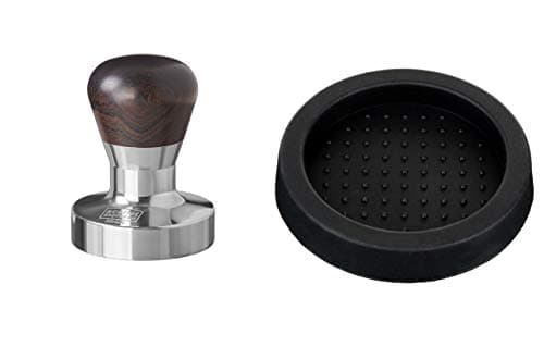 Scarlet Espresso Tamper | Ergonomique et Precision pour Barista - Manche en PVC ou Bois Précieux - Base Acier Inoxydable